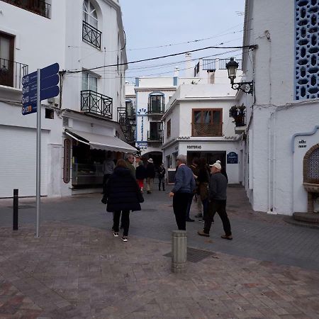 Calle Antonio Millon เนร์คา ภายนอก รูปภาพ